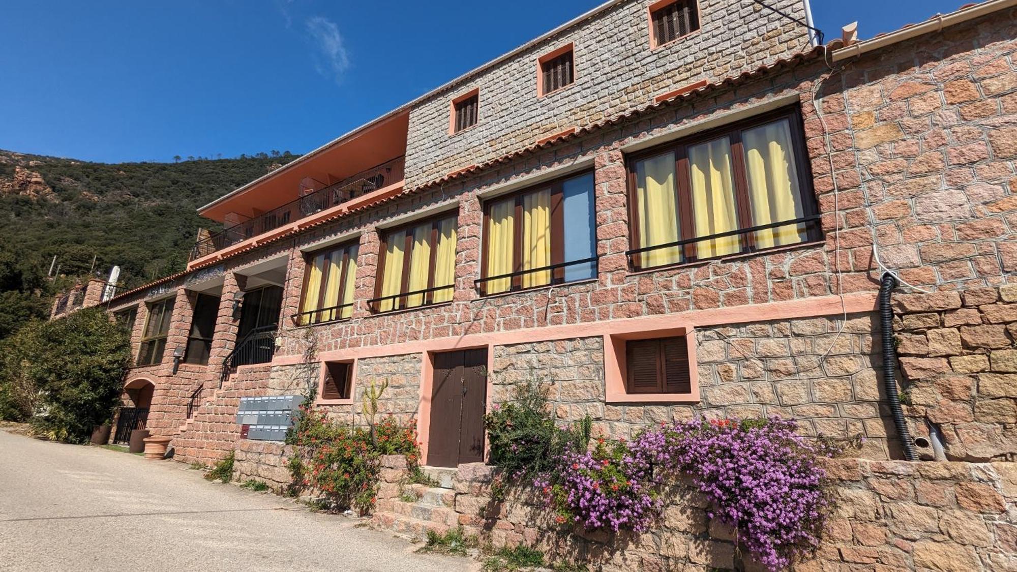 Le Porto T3 55M2 Vue Mer Immeuble Traditionnel En Pierre De Taille Avec Prestations Exceptionnelles Barbecue Ordinateur Videosurveillance Terrasse Panoramique ภายนอก รูปภาพ
